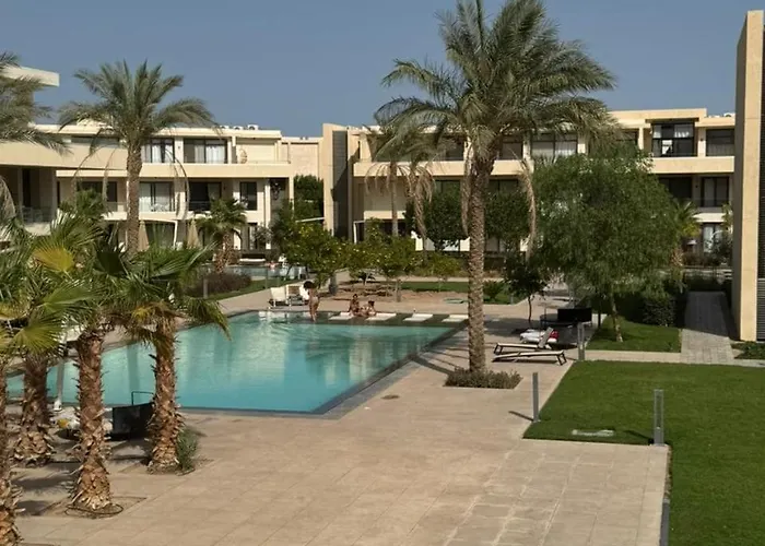 Blue Oasis G Cribs 8 Mins From Marina,